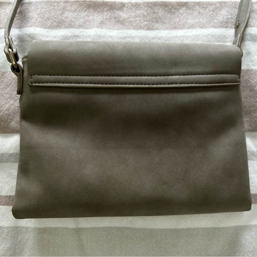 Taupe Shoulder Bag with Roomy Zippered Interior Spaces - Picture 3 of 6